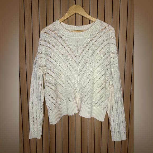 Neutral closet staple knit sweater L - Picture 2 of 4